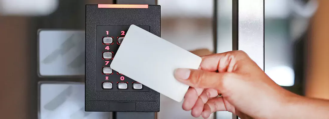 Benefits of Card Lock Readers for Properties in Levis, QC