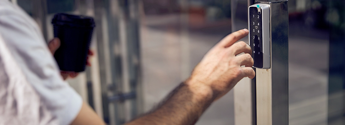 Enhance Storefront Security with Access Control Systems in Levis, QC